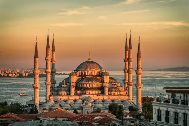 Estambul, Capadocia y Tailandia en paquete por Asia